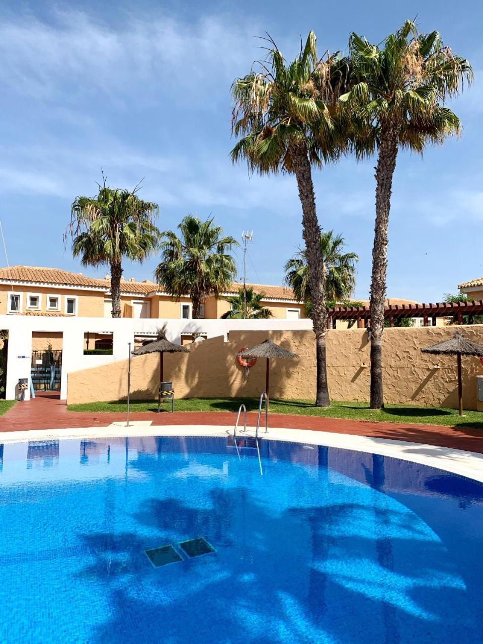 Bahari Marinas - Tu Duplex Con Jardin Privado! Apartment Vera Bagian luar foto
