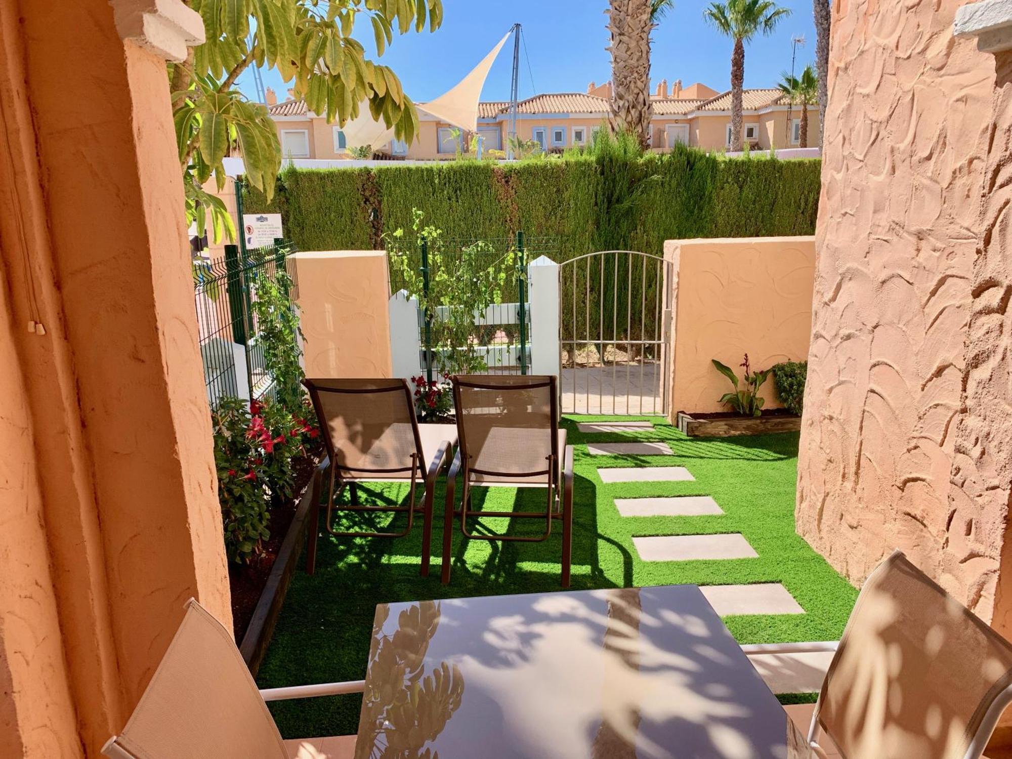 Bahari Marinas - Tu Duplex Con Jardin Privado! Apartment Vera Bagian luar foto